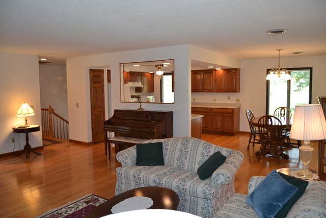 2054 North 3650th Road Serena, IL 60549 - Photo 11 of 25