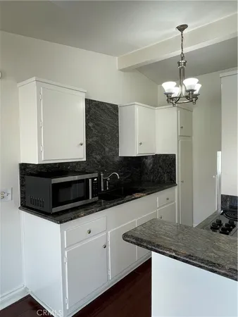 $2,000 | 528 Cherry, Unit C, Long Beach, CA 90802