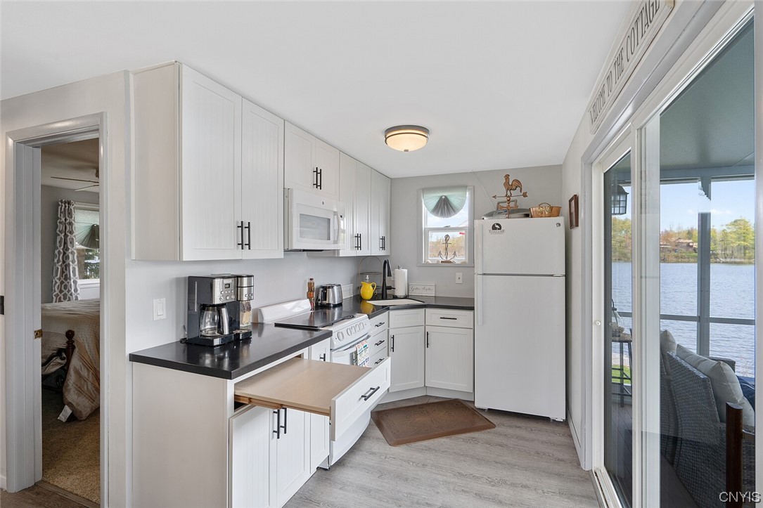 160 Evans Rd Extension Tully, NY 13159 - Photo 25 of 46 Great conveniences with extra counter space