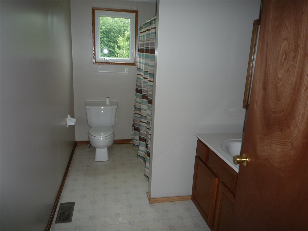 6590 Beal Road Vincennes, IN 47591 - Photo 7 of 20 Gallery Image 7