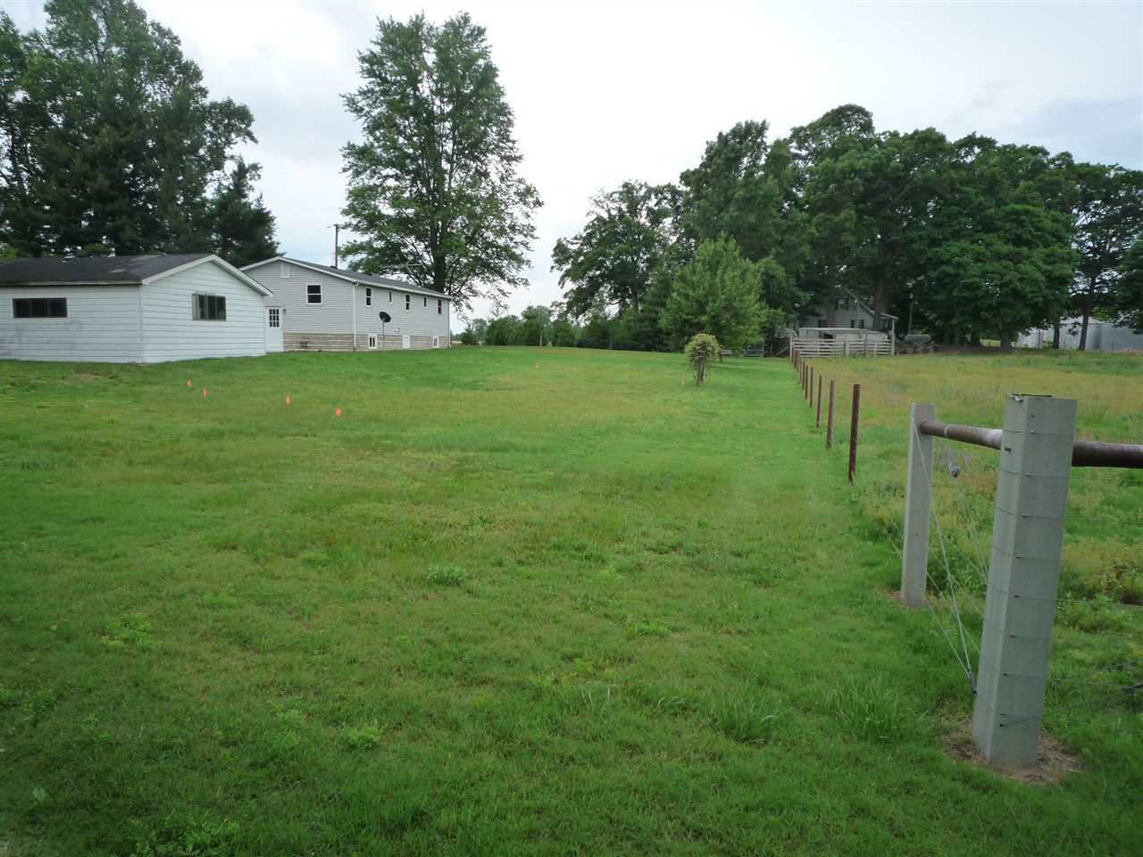 6590 Beal Road Vincennes, IN 47591 - Photo 10 of 20 Gallery Image 10