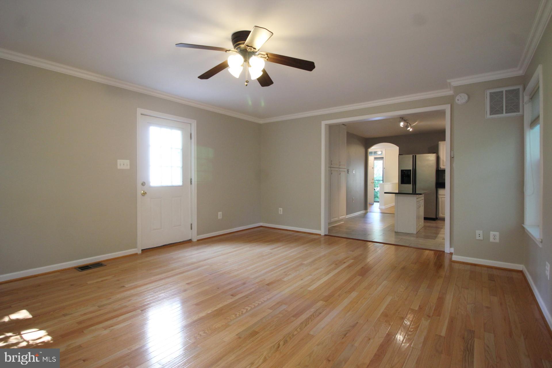 1649 Bennington Hollow Lane Reston, VA 20194 - Photo 8 of 29