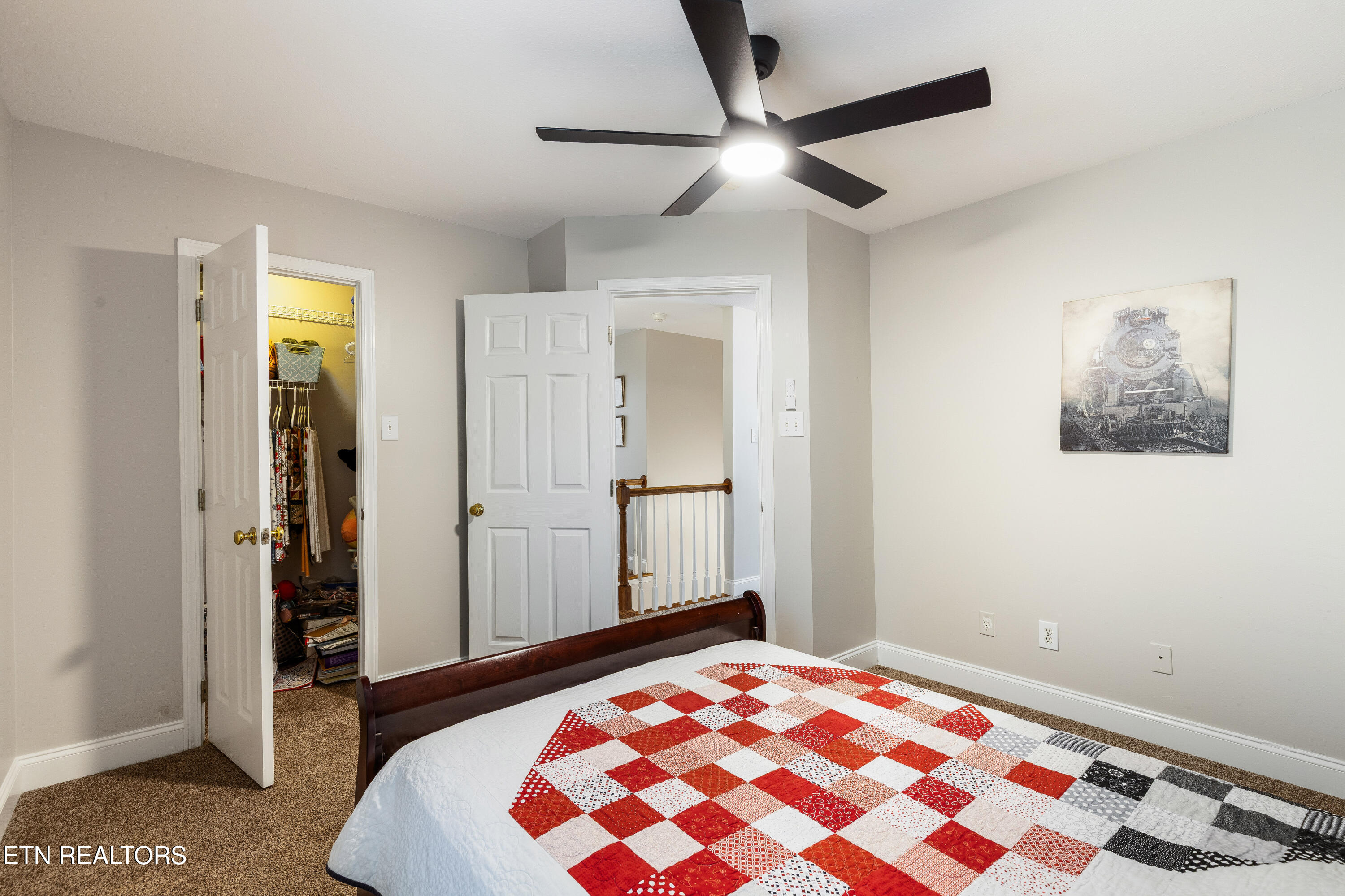 8016 Walker Road Knoxville, TN 37938 - Photo 27 of 37 8016_walker_rd_0142