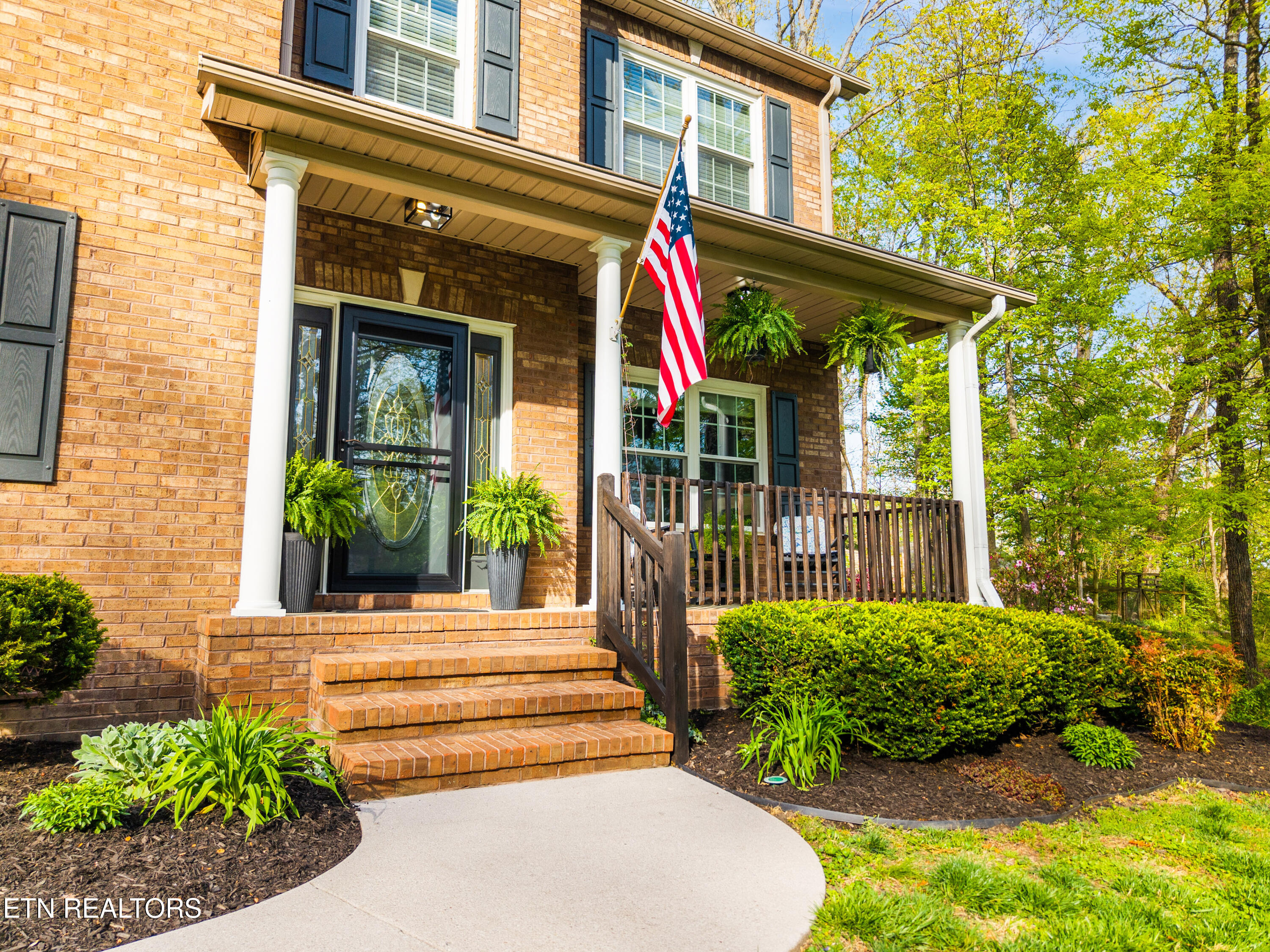 8016 Walker Road Knoxville, TN 37938 - Photo 4 of 37 8016_walker_rd_0010