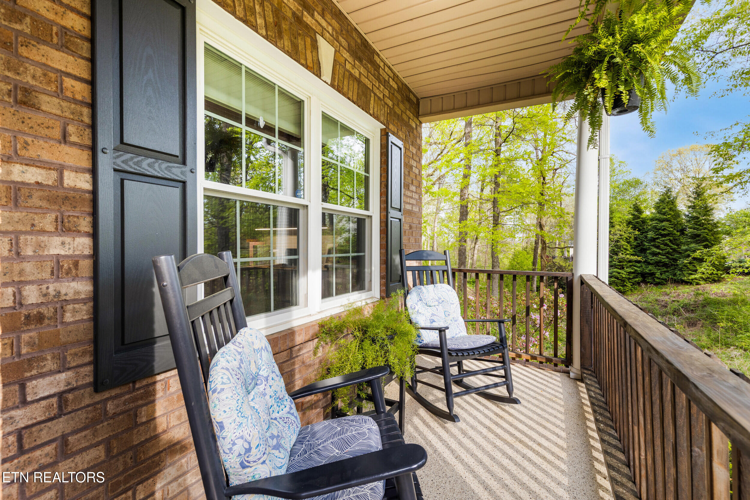 8016 Walker Road Knoxville, TN 37938 - Photo 5 of 37 8016_walker_rd_0022