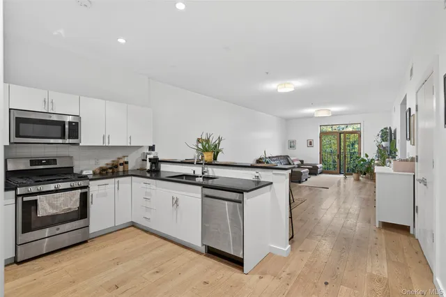 $585,000 | 249 Main Street, Unit 305, Beacon, NY 12508