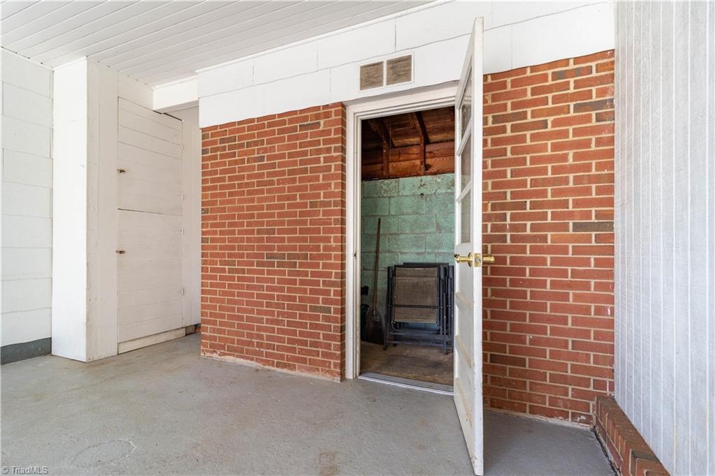 331 West Wall Street Rural Hall, NC 27045 - Photo 23 of 30