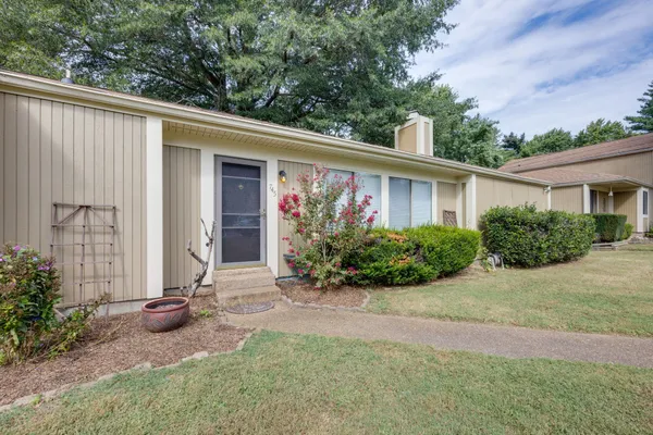 $1,800 | 745 Albar Drive, Nashville, TN 37221