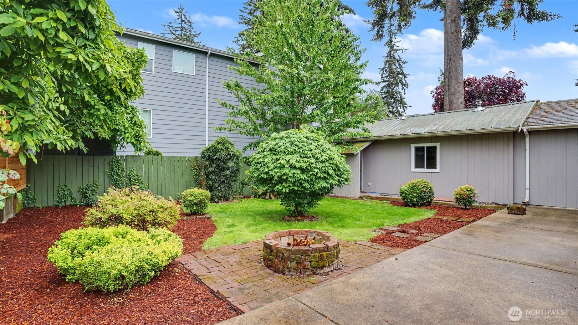 3401 Northeast 8th Street Renton, WA 98056 - Photo 24 of 28