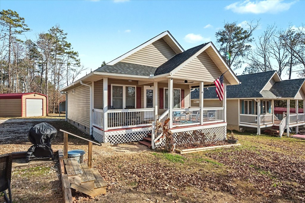 125 Senecatu Drive Waterloo, SC 29384 - Photo 3 of 55