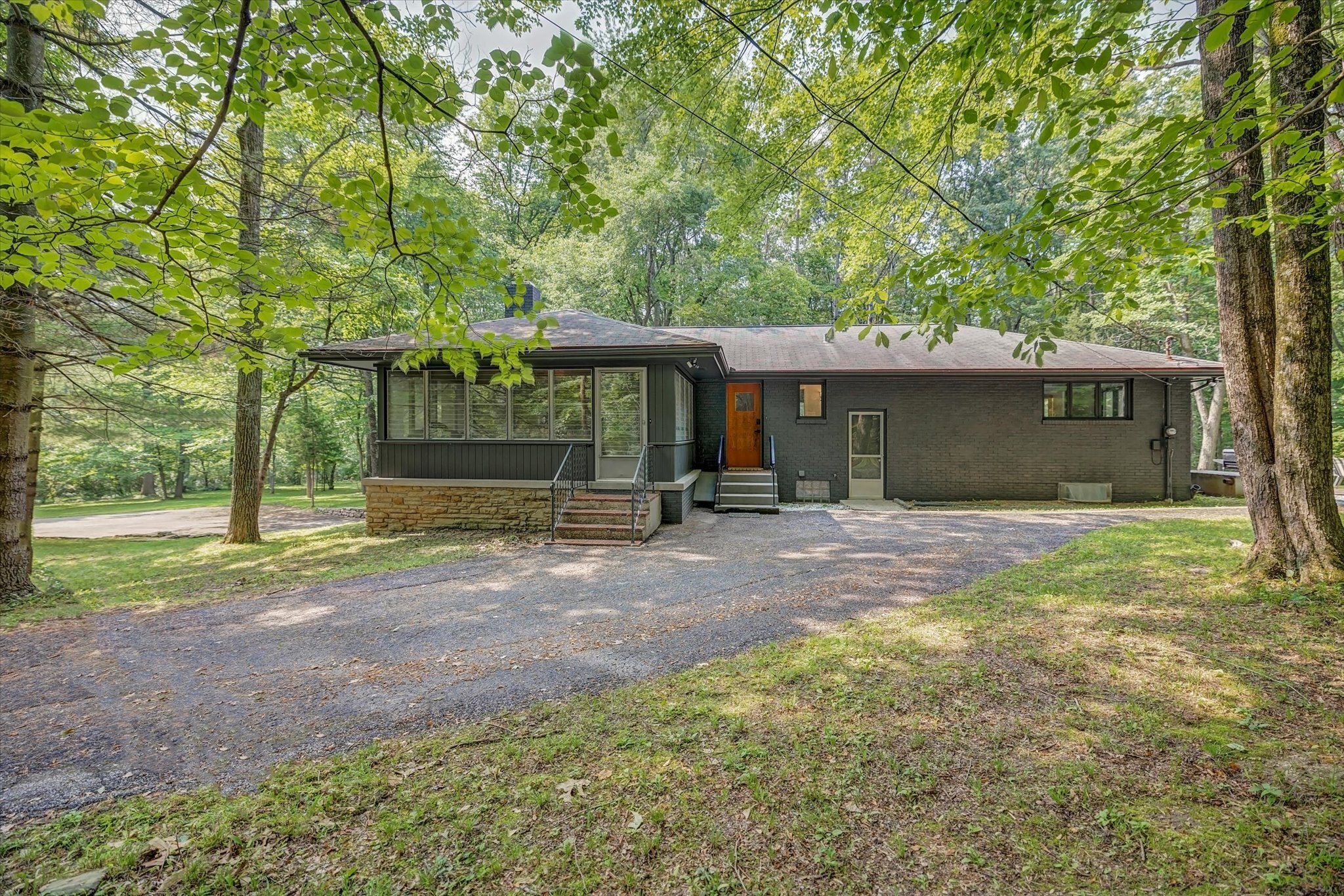 4876 Lanam Ridge Road Nashville, IN 47448 - Photo 6 of 36 Gallery Image 6