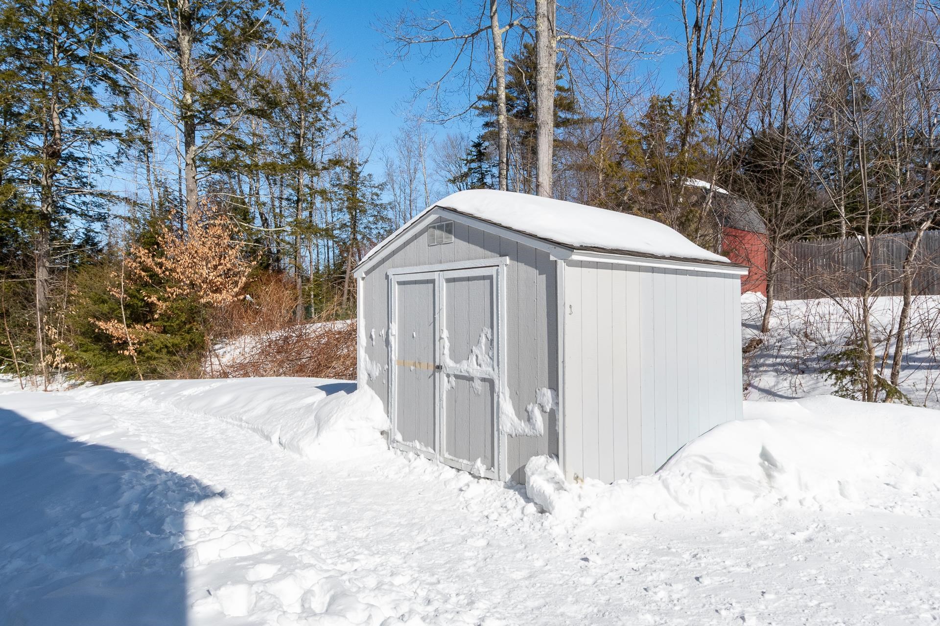 58 Win-Wood Drive Barnstead, NH 03225 - Photo 9 of 26