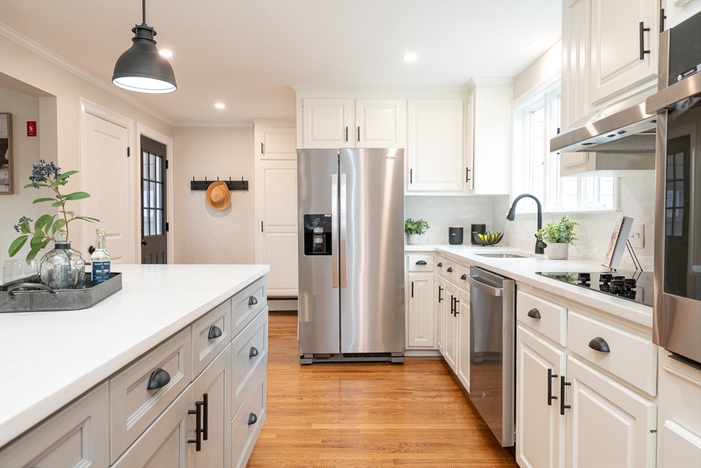 2 Wirthmore Lane Lynnfield, MA 01940 - Photo 20 of 42