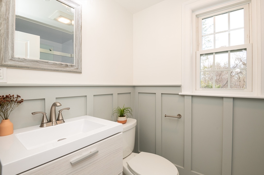 2 Wirthmore Lane Lynnfield, MA 01940 - Photo 35 of 42