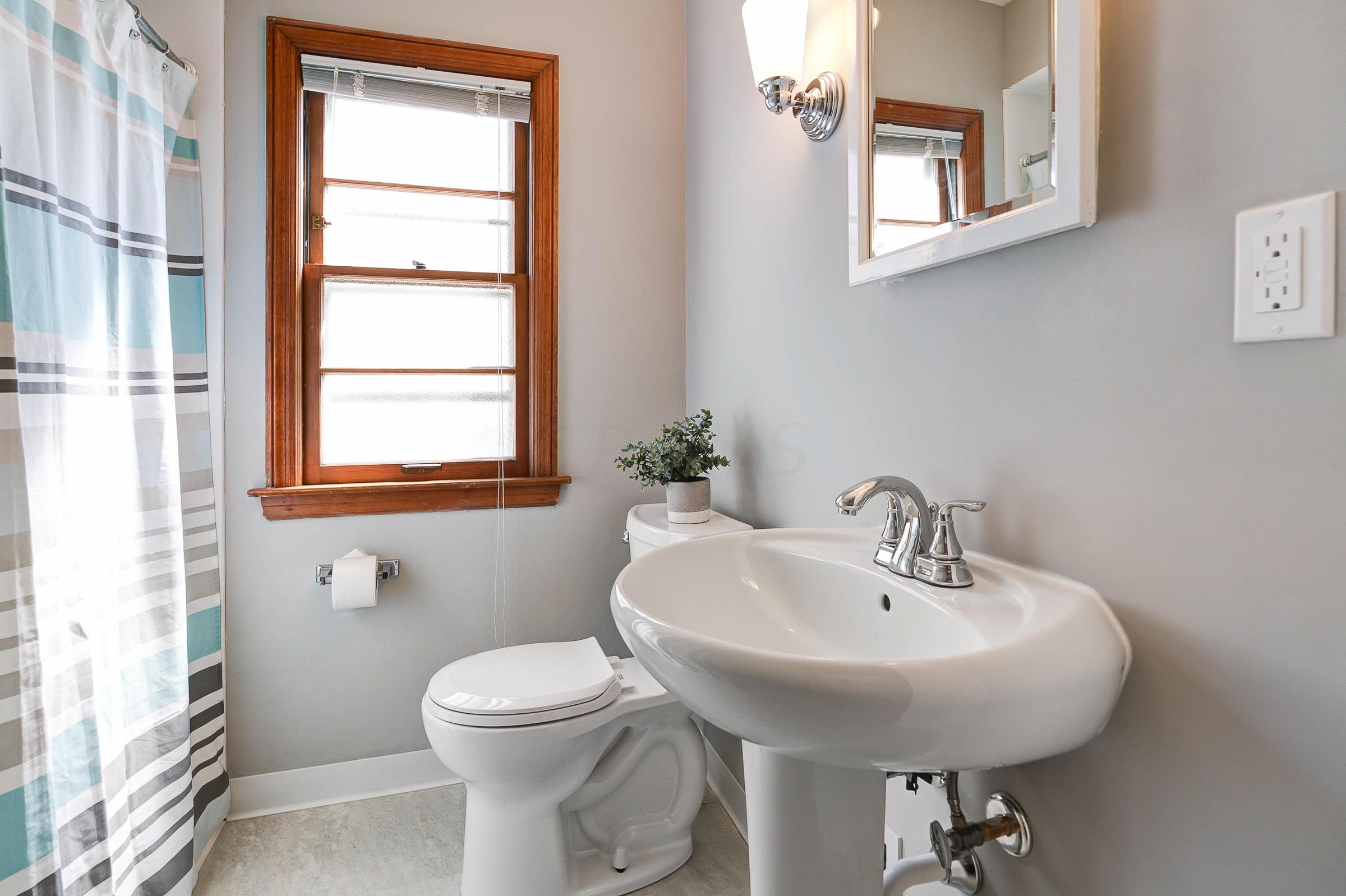 511 Acton Road Columbus, OH 43214 - Photo 18 of 38 Gallery Image 18