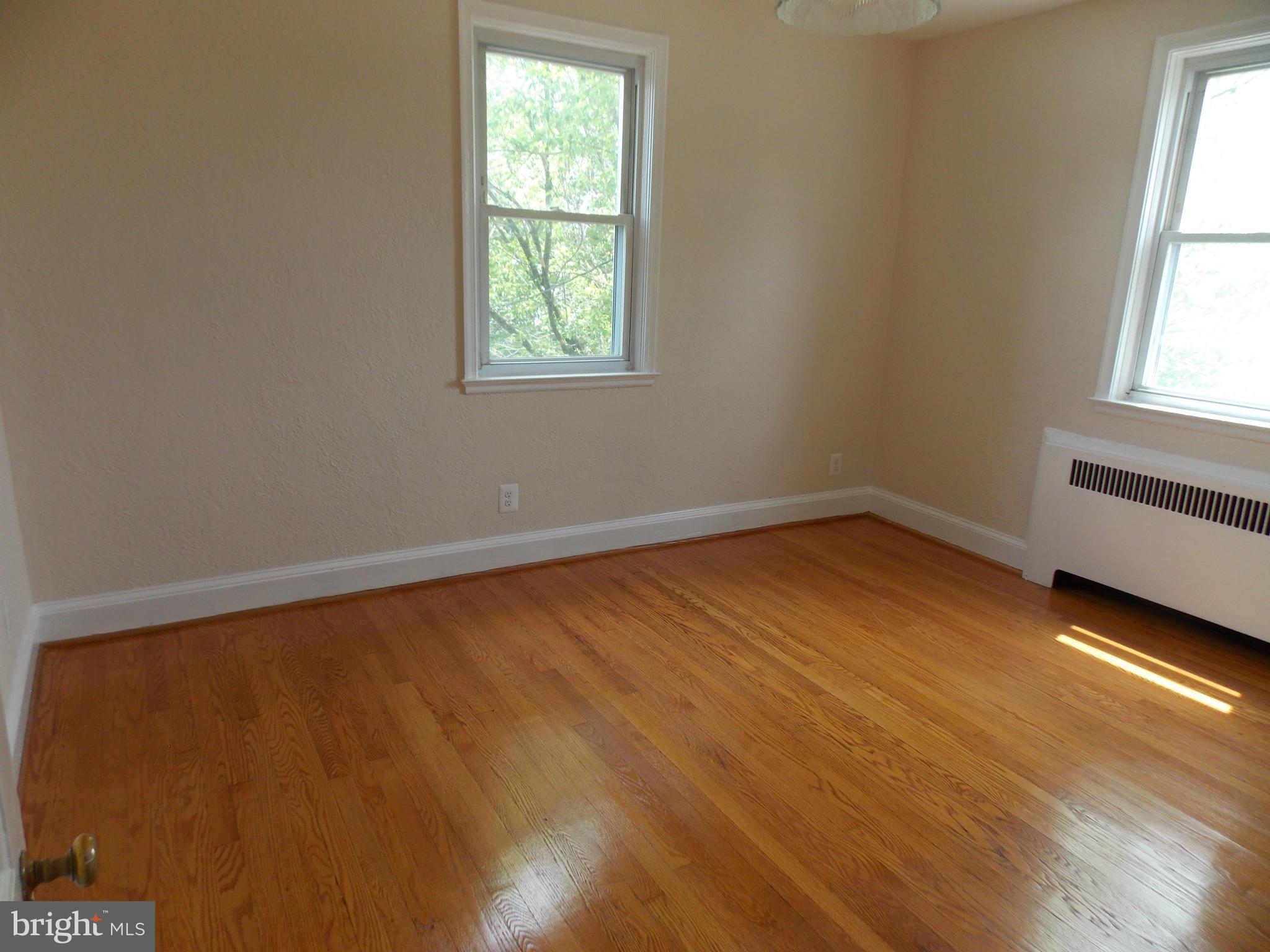 3501 Hilton Road Baltimore, MD 21215 - Photo 22 of 26 Bedroom