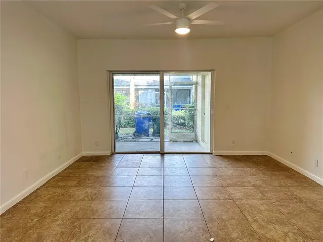 $2,300 | 5503 Pageant Place, Unit 22, Margate, FL 33063