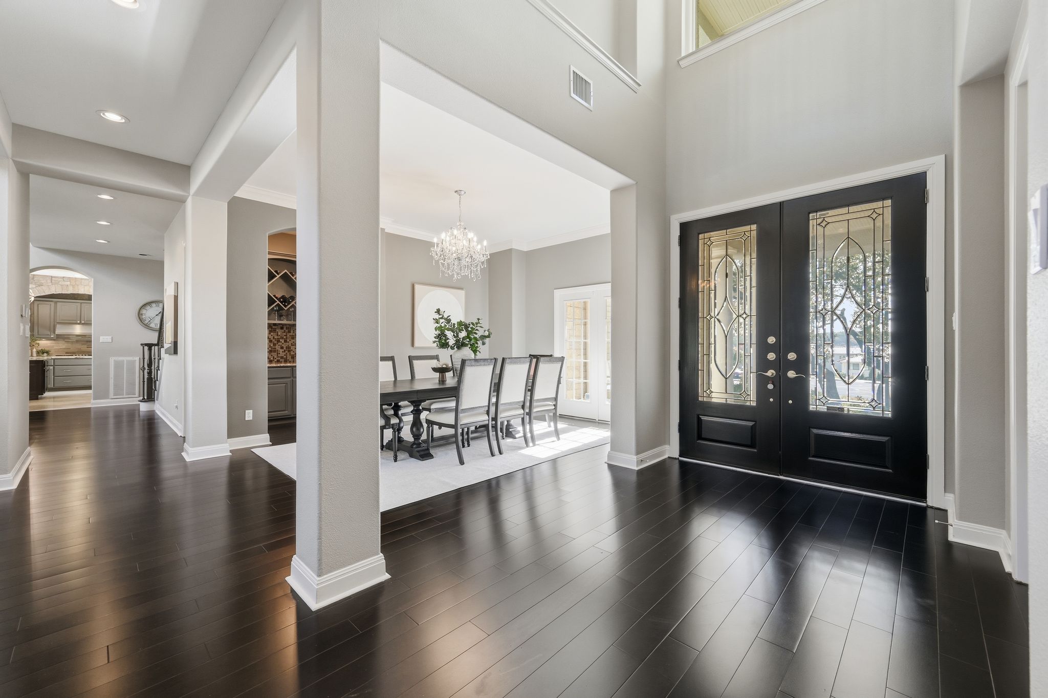 9808 Tree Bend Cove Austin, TX 78750 - Photo 2 of 40