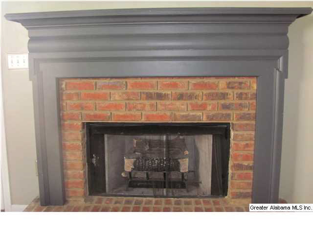 267 Warwick Lane Alabaster, AL 35007 - Photo 3 of 21