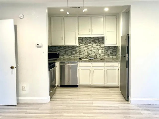 $1,100 | 307 East Mitchell Street, Unit D, Arlington, TX 76010