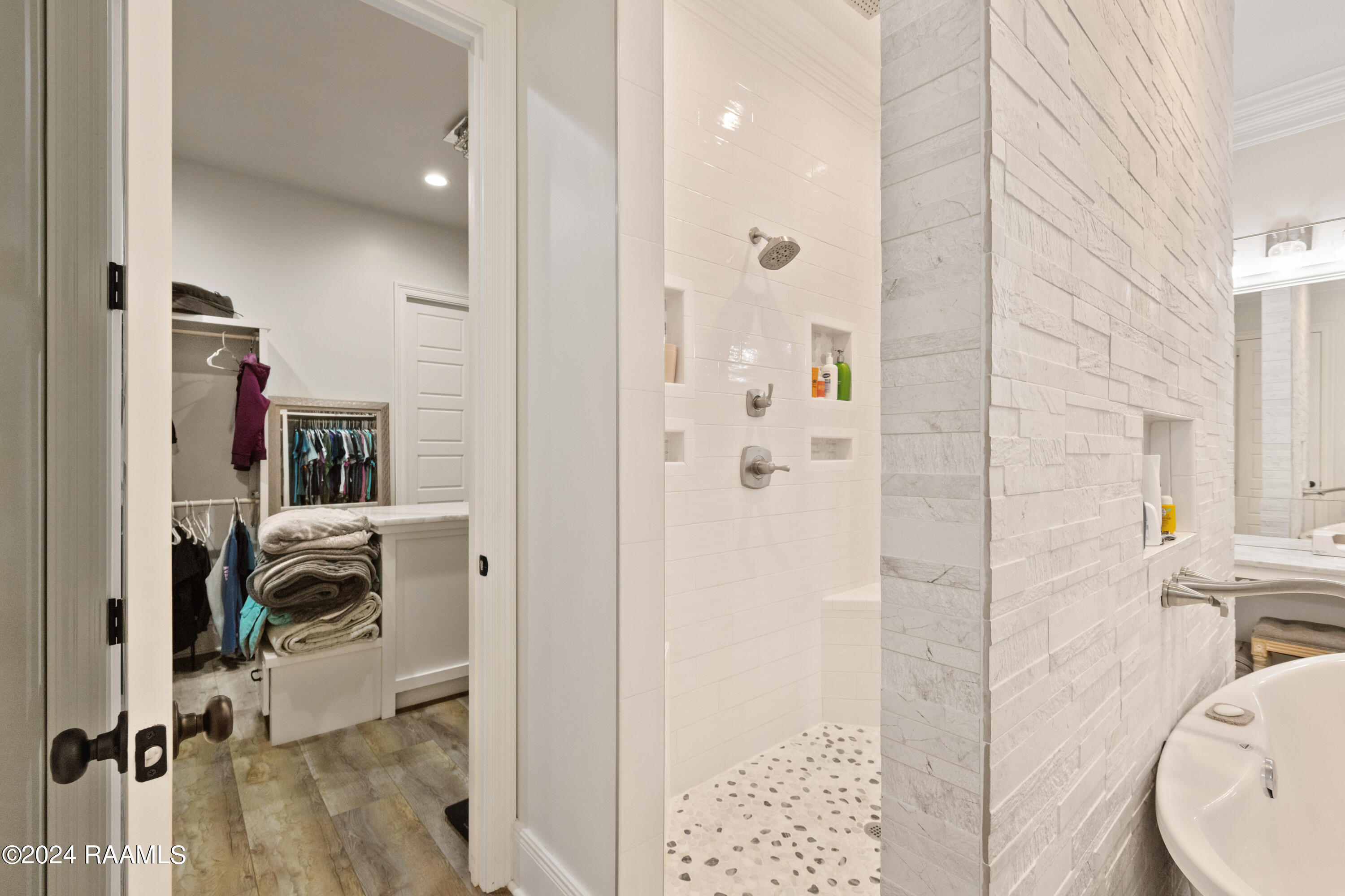 6190 Ellis Road Iota, LA 70543 - Photo 32 of 46 Shower
