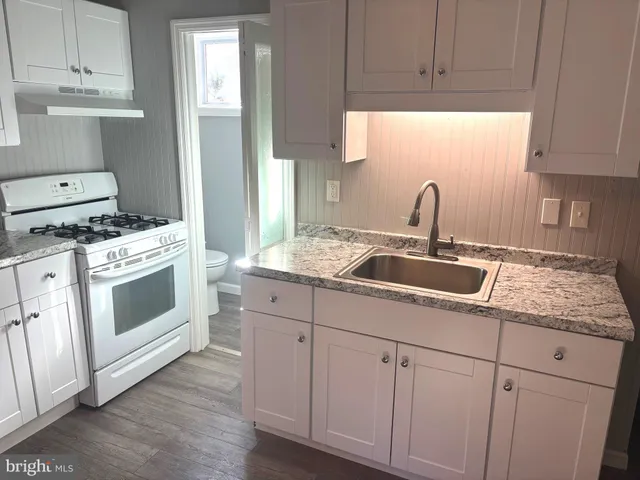 $1,200 | 308 East Union Street, Burlington, NJ 08016