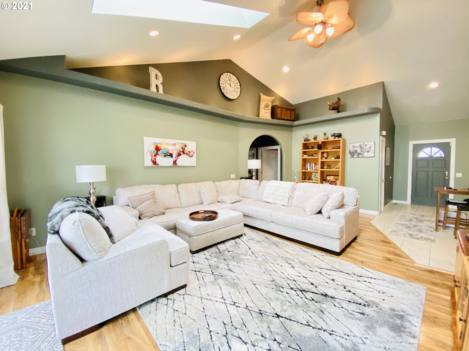 6720 Aaron Lane Springfield, OR 97478 - Photo 6 of 22