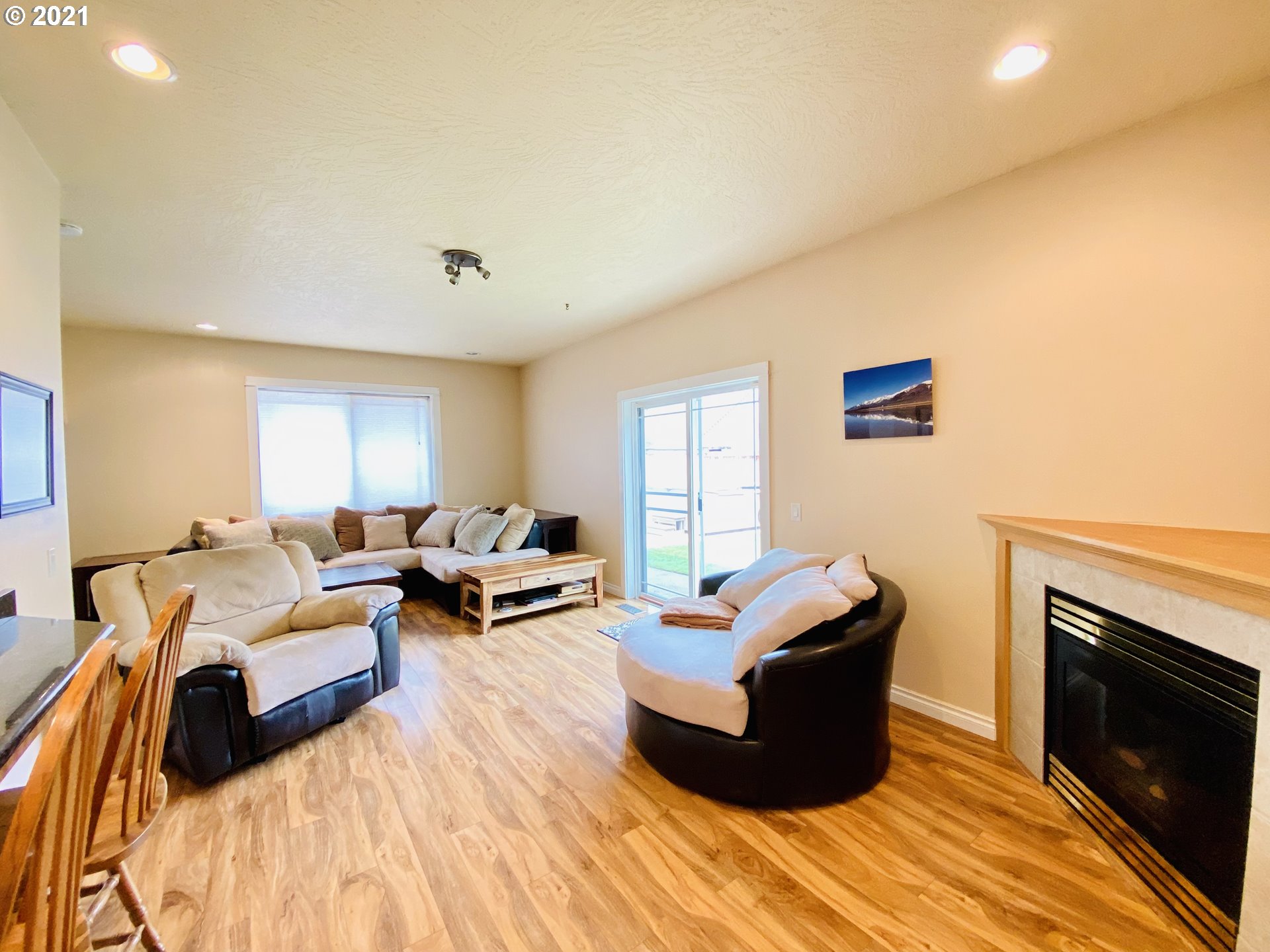 6720 Aaron Lane Springfield, OR 97478 - Photo 7 of 22