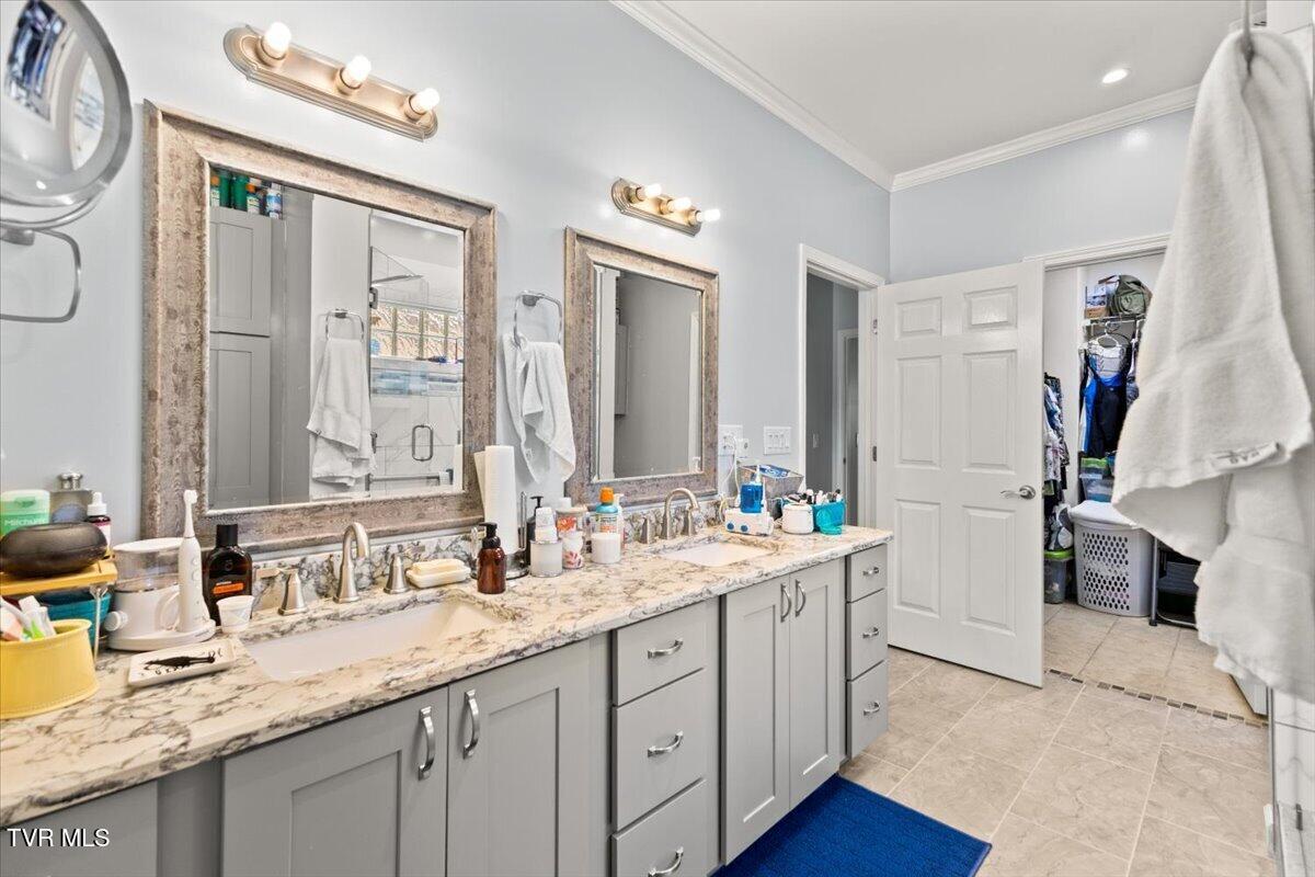 1635 Cooks Valley Road Kingsport, TN 37664 - Photo 27 of 53 27-128A0825