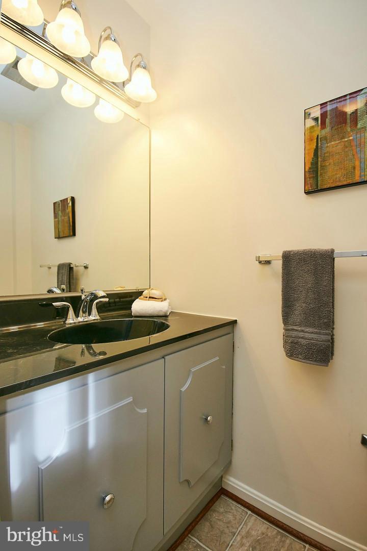 7052 Leestone Street Springfield, VA 22151 - Photo 11 of 30 Main Level Powder Room