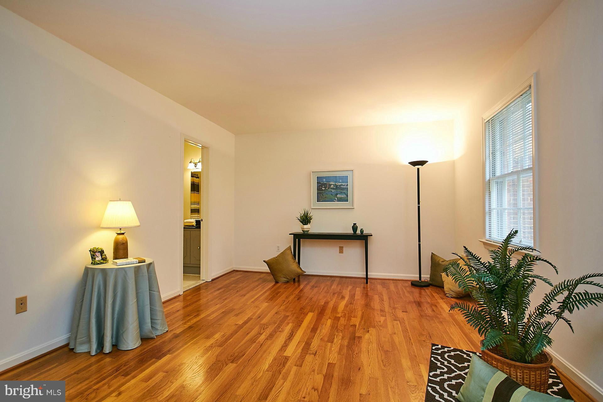 7052 Leestone Street Springfield, VA 22151 - Photo 14 of 30 Bedroom (Master)