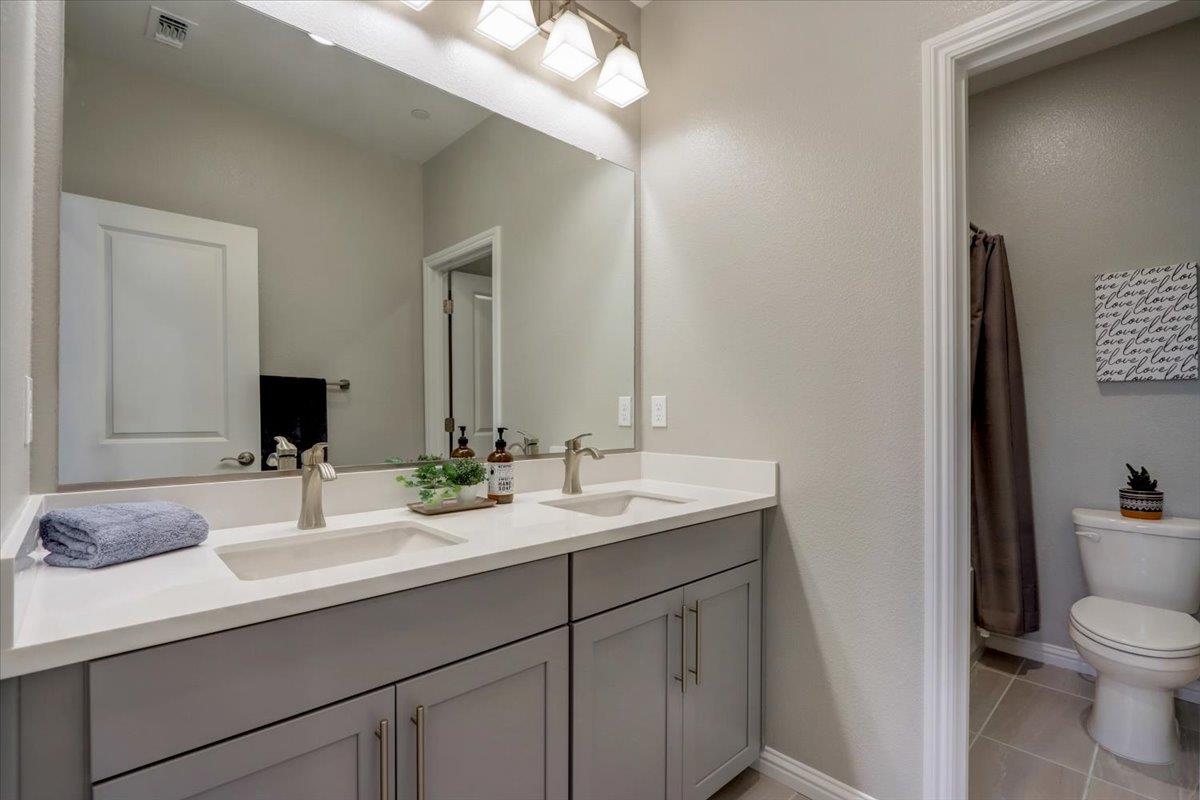 2652 Admiral Circle Hayward, CA 94545 - Photo 24 of 51 a bathroom with a sink and a mirror