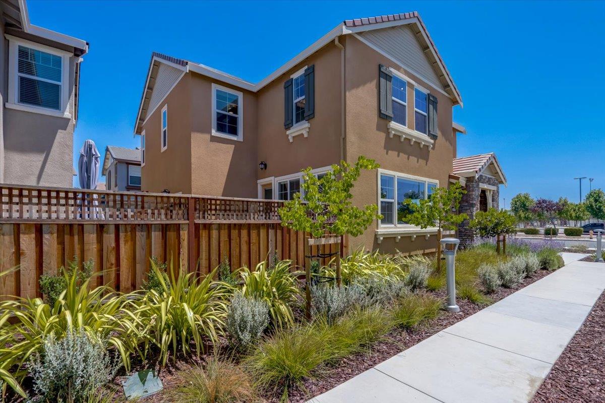 2652 Admiral Circle Hayward, CA 94545 - Photo 40 of 51 a front view of a house with a garden