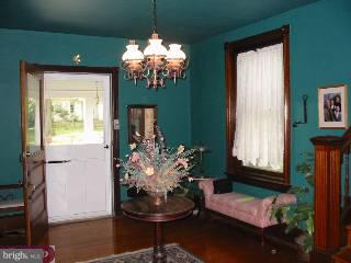 210 East Park Road Havertown, PA 19083 - Photo 3 of 6