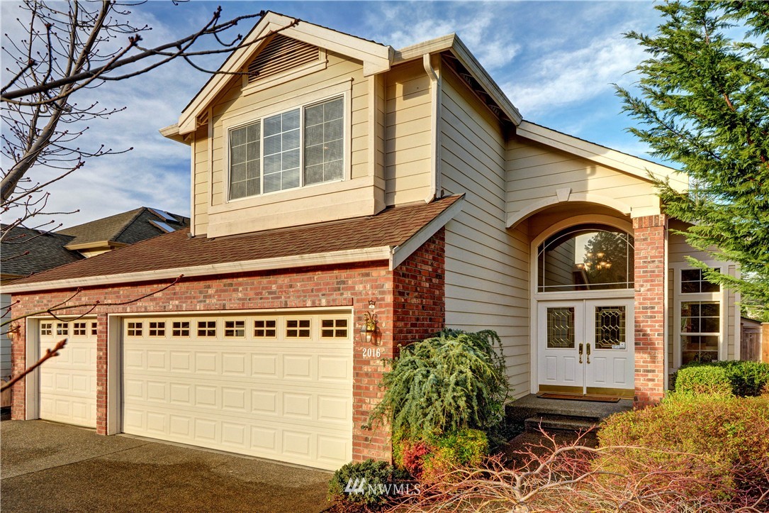 2016 Northeast 34th Place Renton, WA 98056 - Photo 2 of 25 Gallery Image 2