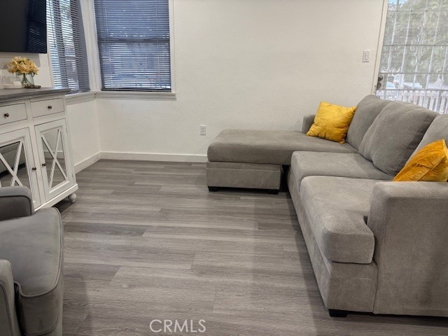 7249 Marcelle Street Paramount, CA 90723 - Photo 5 of 26 Front unit living room