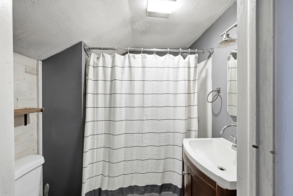 1572 Main Road Granville, MA 01034 - Photo 20 of 35 Gallery Image 20