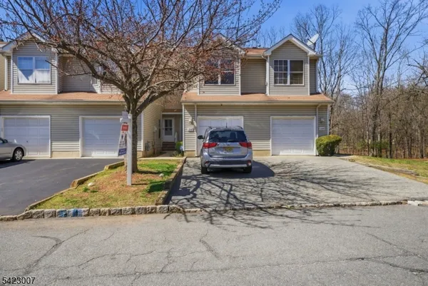 $499,000 | 1142 Oakcroft Lane, Somerset, NJ 08873