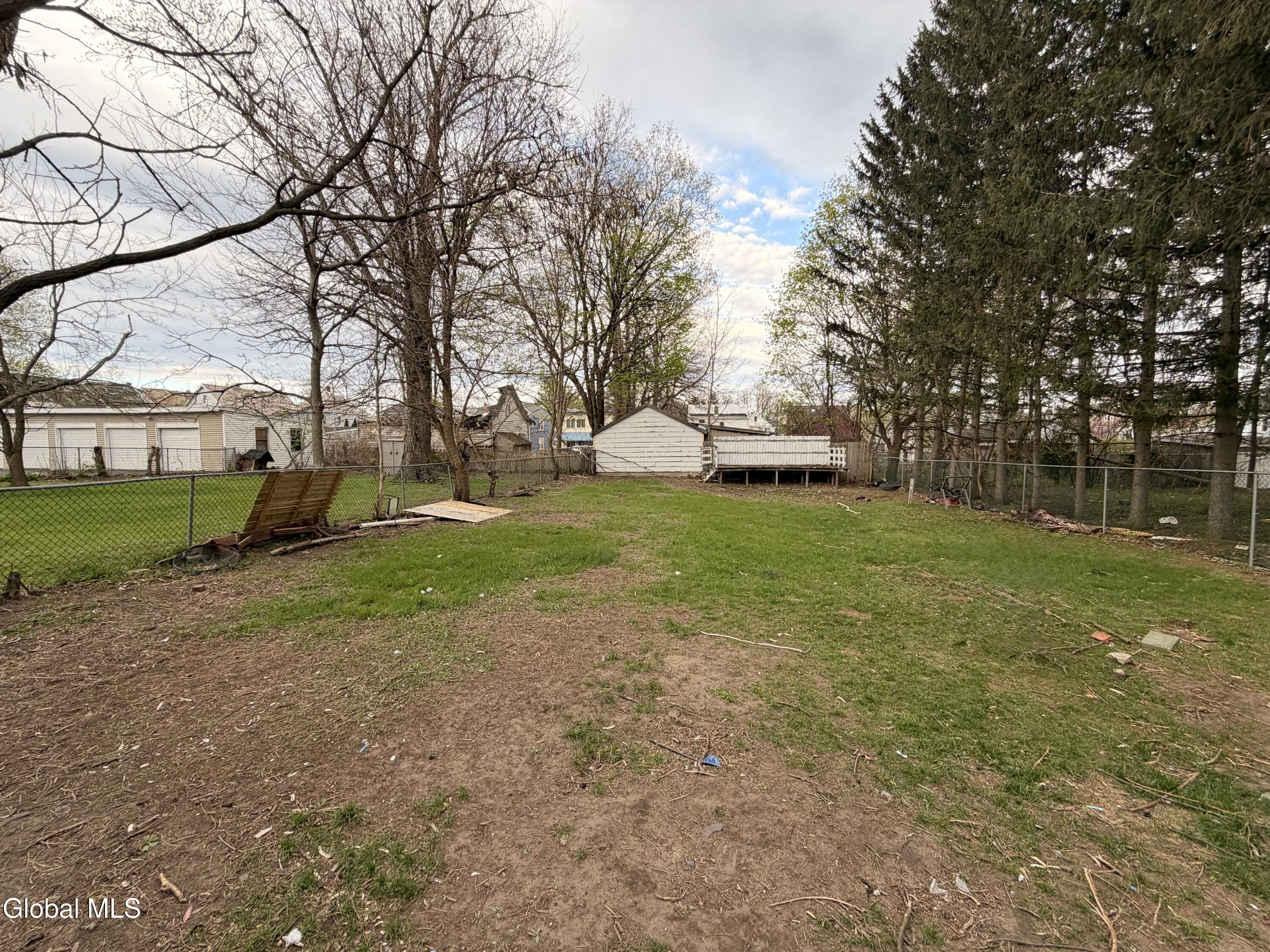 1025 Hegeman Street Schenectady, NY 12306 - Photo 31 of 32 IMG_6023