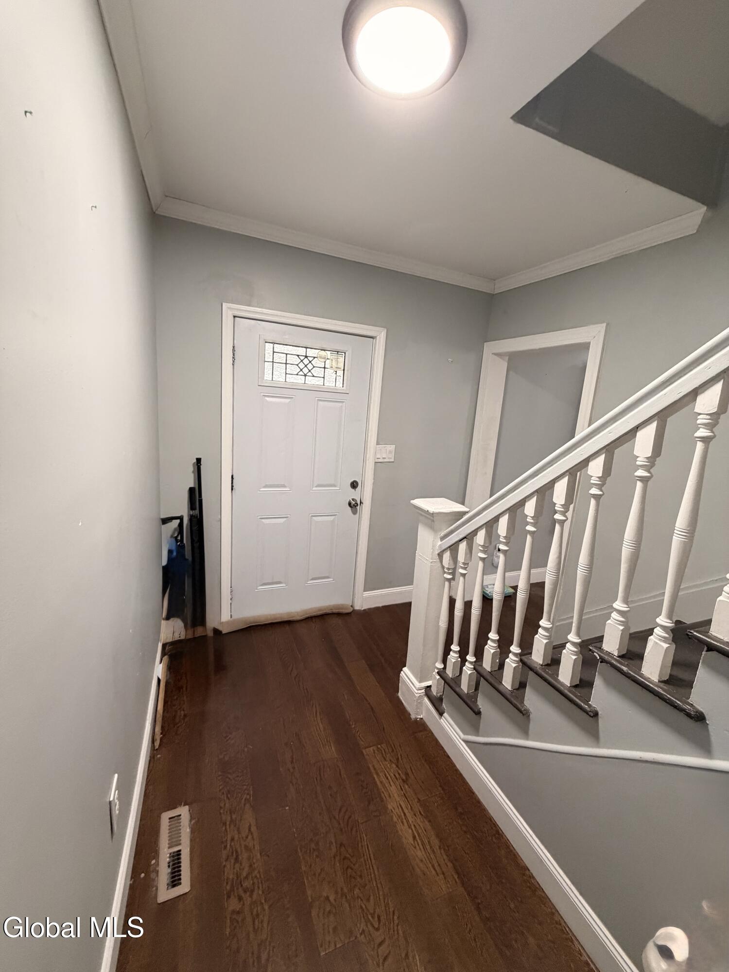 1025 Hegeman Street Schenectady, NY 12306 - Photo 10 of 32 IMG_5989
