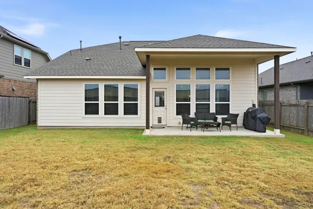 $2,700 | 5928 Agostino Drive, Round Rock, TX 78665