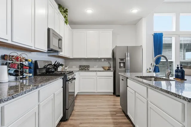 $2,700 | 5928 Agostino Drive, Round Rock, TX 78665