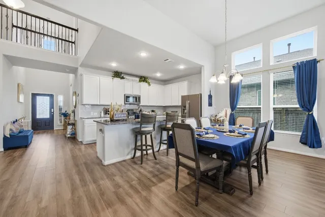 $2,700 | 5928 Agostino Drive, Round Rock, TX 78665