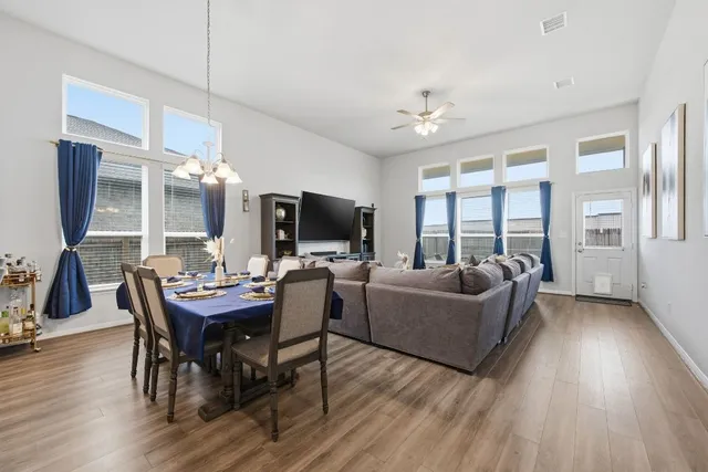 $2,700 | 5928 Agostino Drive, Round Rock, TX 78665