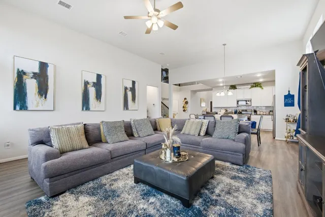 $2,700 | 5928 Agostino Drive, Round Rock, TX 78665