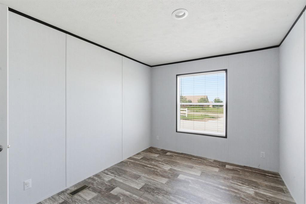 303 Mesa Ridge Decatur, TX 76234 - Photo 23 of 32