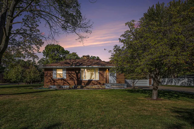 $285,000 | 703 Summer Street, Spring Lake, MI 49456