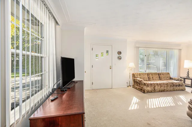 $285,000 | 703 Summer Street, Spring Lake, MI 49456