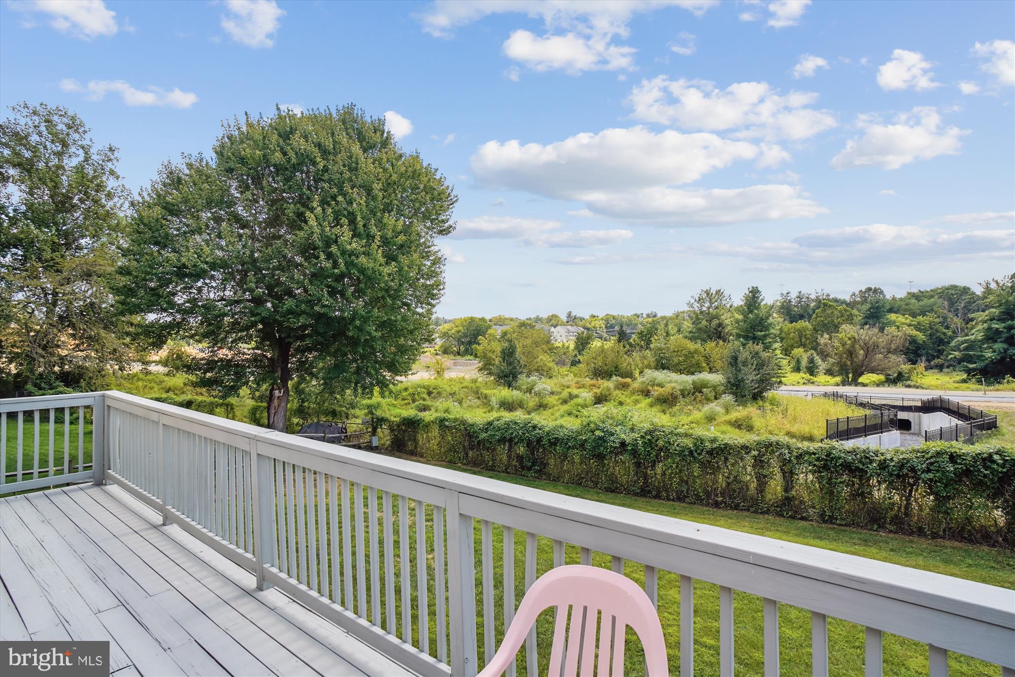 9912 Dellcastle Road Gaithersburg, MD 20886 - Photo 12 of 85 Deck
