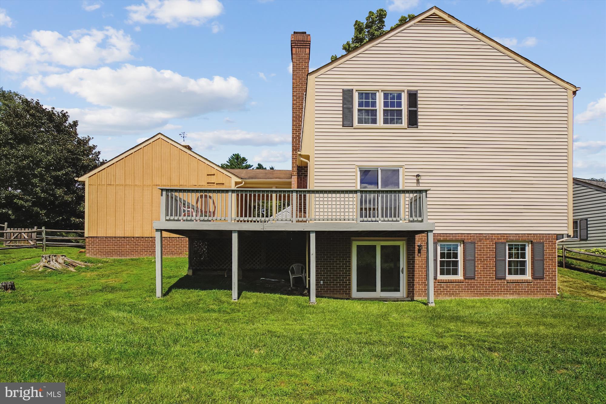 9912 Dellcastle Road Gaithersburg, MD 20886 - Photo 68 of 85 Back Elevation